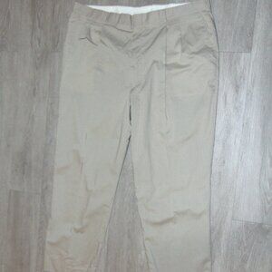 Haggar Casual Wear Pants Men's Size 40X29 Khaki color Beige Pockets